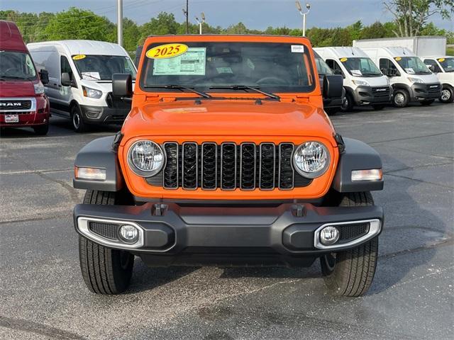 new 2025 Jeep Gladiator car, priced at $44,328