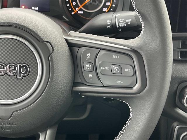 new 2025 Jeep Gladiator car, priced at $43,100