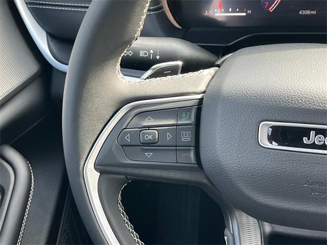 used 2024 Jeep Grand Cherokee car, priced at $34,743
