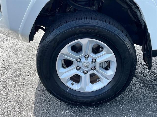 used 2015 Toyota 4Runner car, priced at $22,399