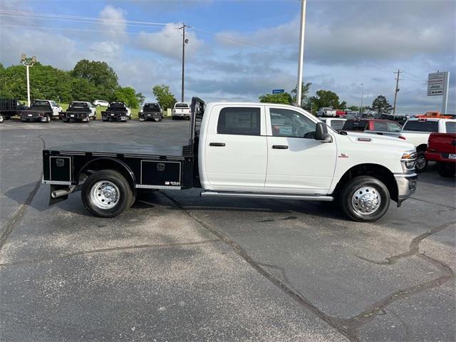 new 2025 Ram 3500 car, priced at $80,755