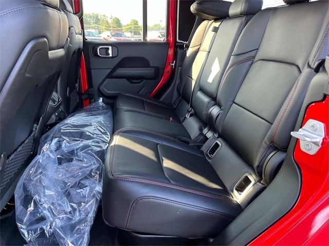 new 2025 Jeep Gladiator car, priced at $54,975