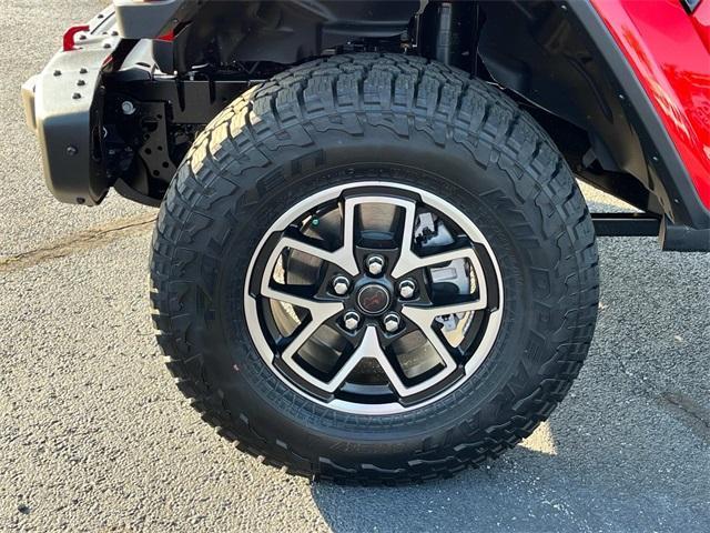 new 2025 Jeep Gladiator car, priced at $54,975