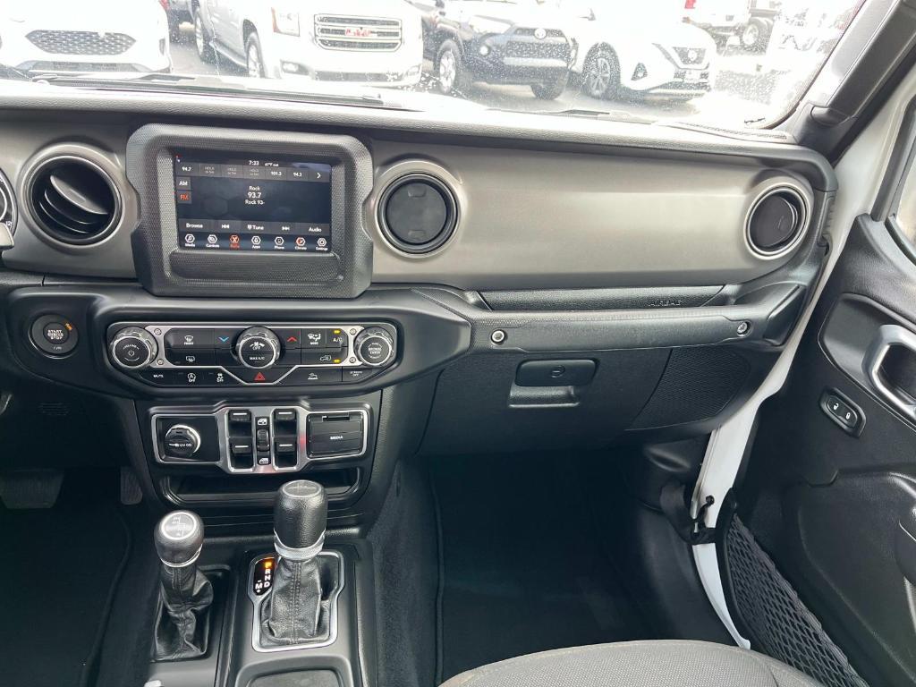 used 2023 Jeep Gladiator car, priced at $30,210