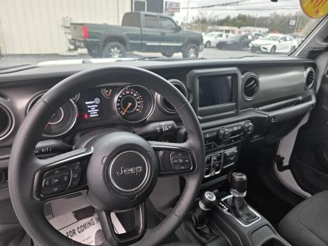 used 2023 Jeep Gladiator car, priced at $30,075