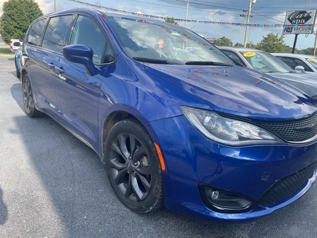 used 2020 Chrysler Pacifica car, priced at $21,789