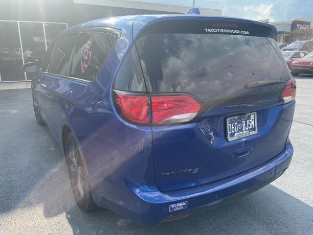 used 2020 Chrysler Pacifica car, priced at $21,789