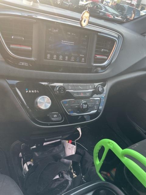 used 2020 Chrysler Pacifica car, priced at $21,789