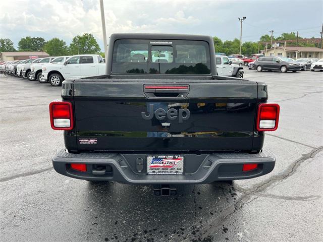 new 2024 Jeep Gladiator car, priced at $45,979