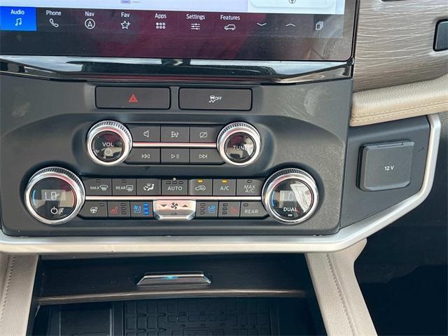 used 2023 Ford Expedition car, priced at $45,005