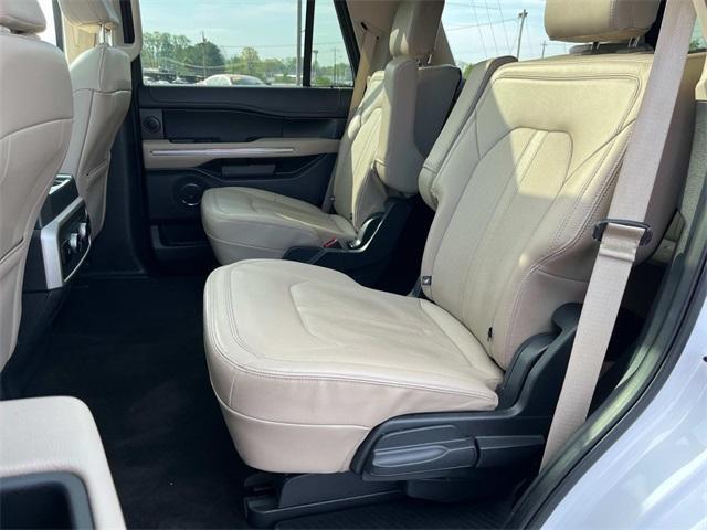 used 2023 Ford Expedition car, priced at $45,005