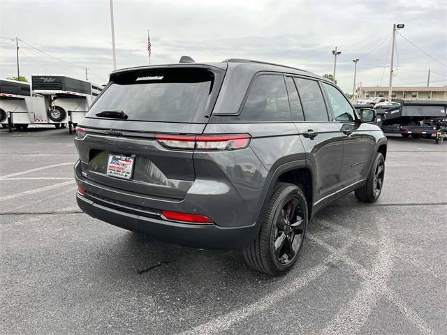 new 2024 Jeep Grand Cherokee car, priced at $42,300