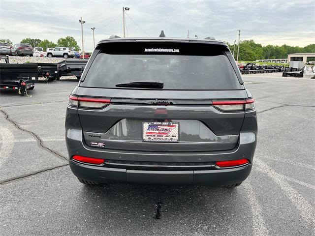 new 2024 Jeep Grand Cherokee car, priced at $42,300