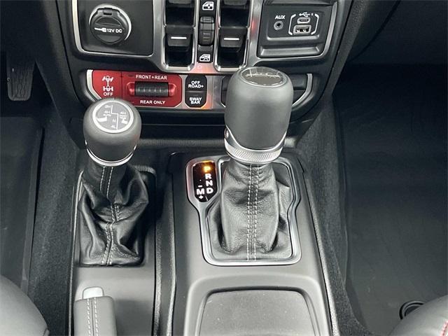 new 2025 Jeep Gladiator car, priced at $52,915