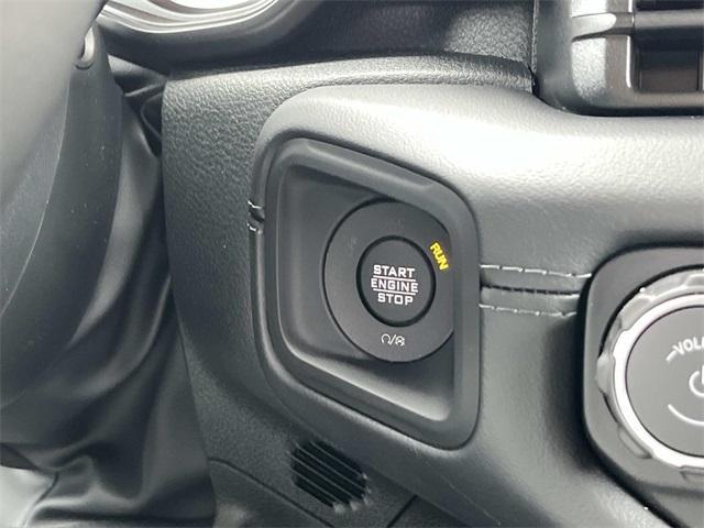 new 2025 Jeep Gladiator car, priced at $52,915