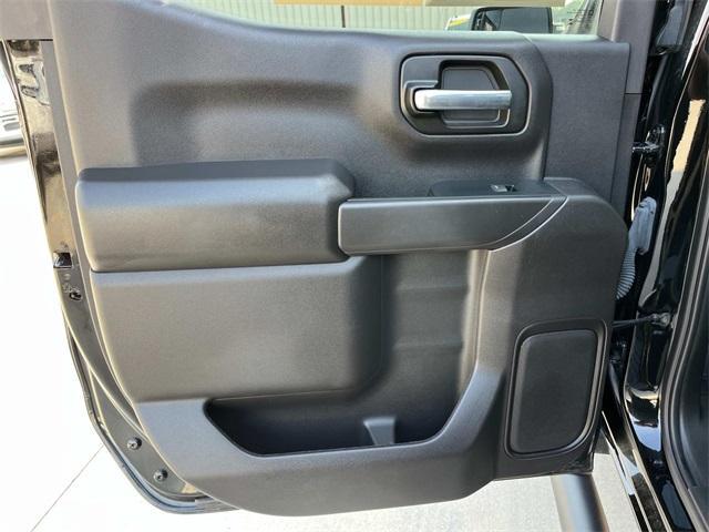 used 2024 Chevrolet Silverado 1500 car, priced at $37,565