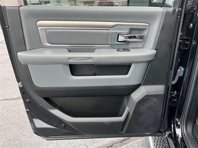 used 2020 Ram 1500 Classic car, priced at $25,485