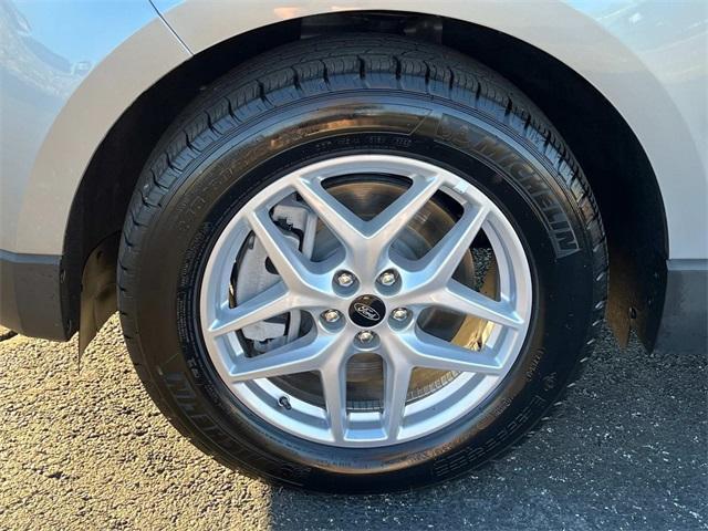 used 2024 Ford Edge car, priced at $26,148