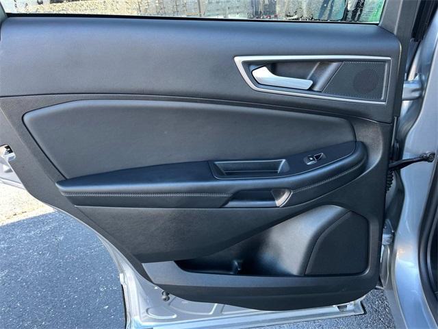 used 2024 Ford Edge car, priced at $26,148