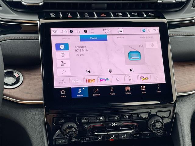 new 2025 Jeep Grand Cherokee car, priced at $62,715