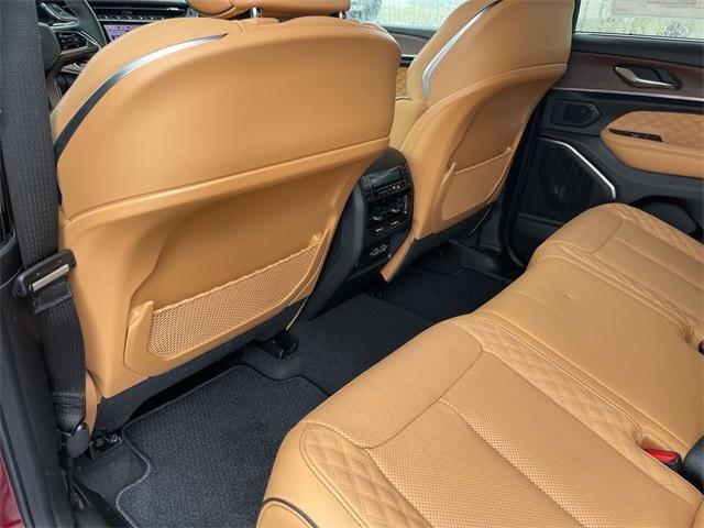 new 2025 Jeep Grand Cherokee car, priced at $62,715