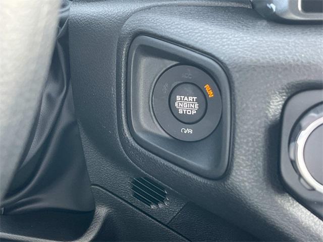 new 2025 Jeep Gladiator car, priced at $43,130