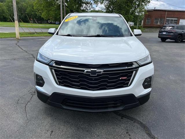 used 2023 Chevrolet Traverse car, priced at $41,900