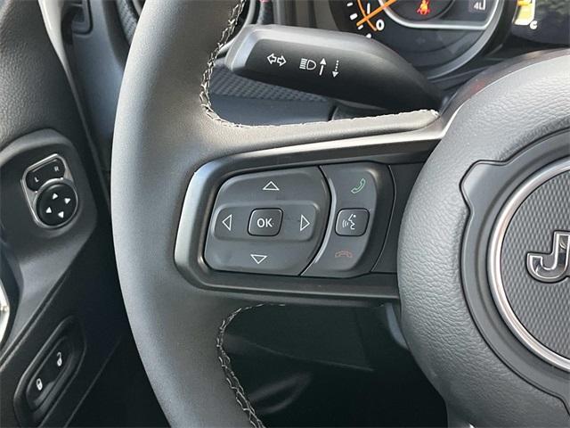 new 2025 Jeep Wrangler car