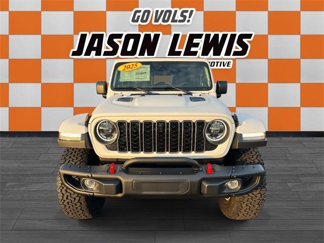 new 2025 Jeep Wrangler car