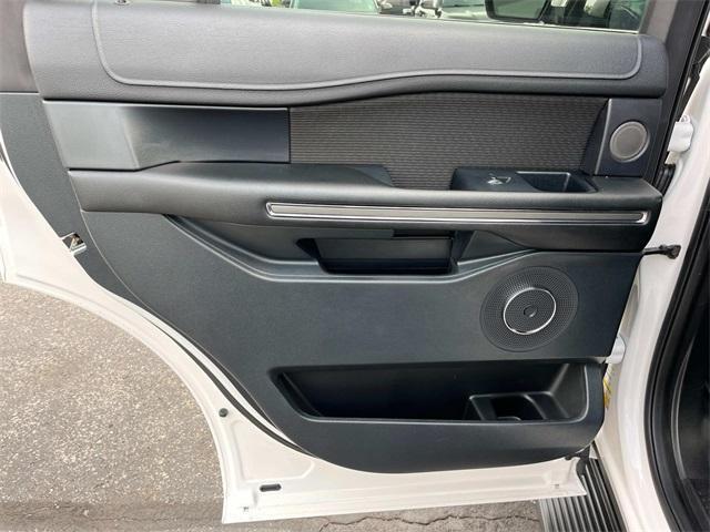 used 2018 Ford Expedition car, priced at $24,763