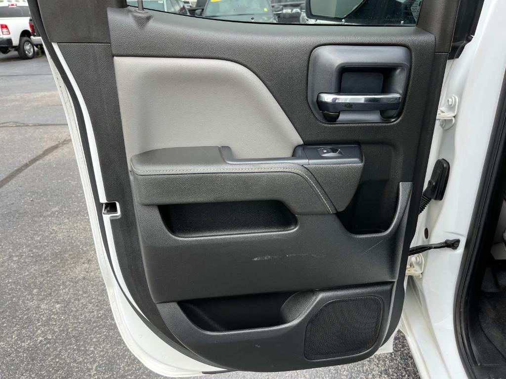 used 2015 Chevrolet Silverado 1500 car, priced at $12,511