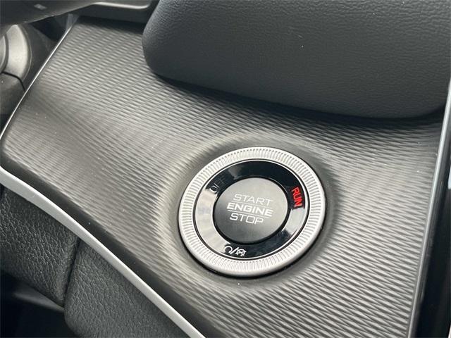 new 2025 Jeep Grand Cherokee car, priced at $42,280