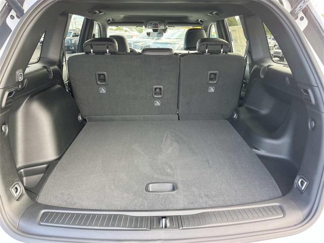 new 2025 Jeep Grand Cherokee car, priced at $45,200