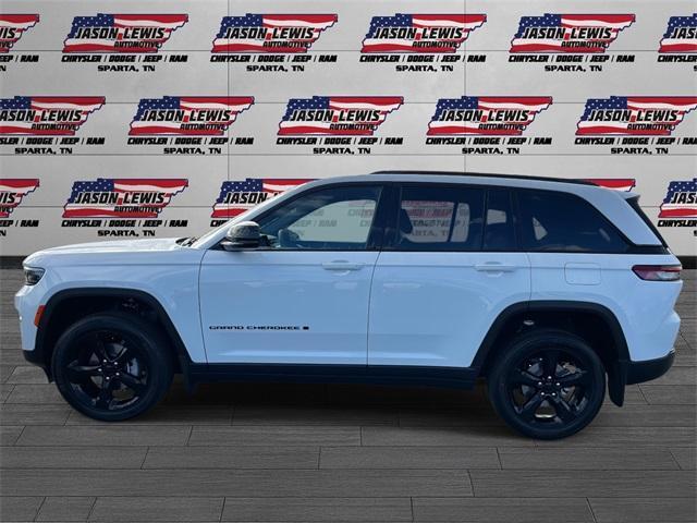 new 2025 Jeep Grand Cherokee car, priced at $45,200