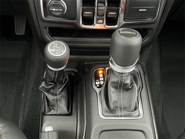 new 2025 Jeep Gladiator car, priced at $48,923