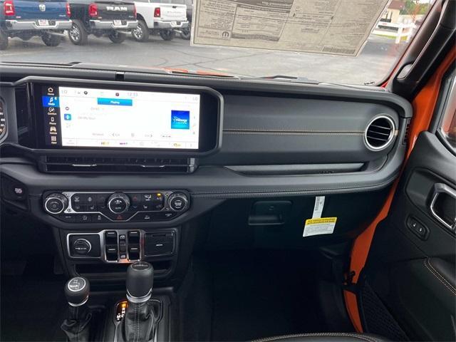 new 2025 Jeep Gladiator car, priced at $48,923
