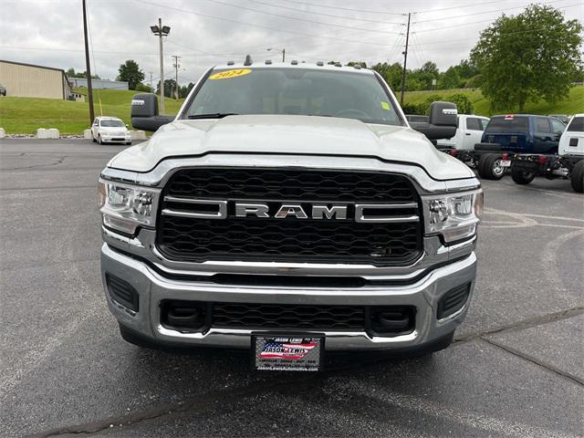 new 2024 Ram 3500 car, priced at $67,076