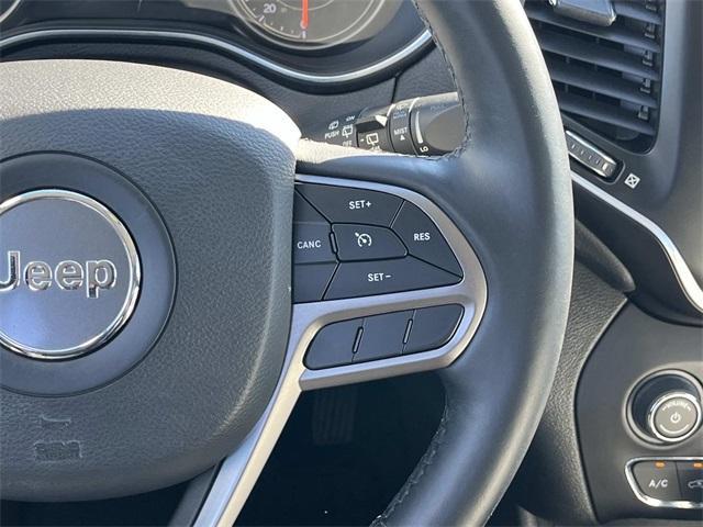 used 2019 Jeep Cherokee car, priced at $14,670