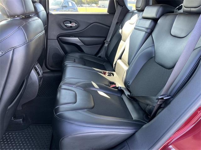 used 2019 Jeep Cherokee car, priced at $14,670