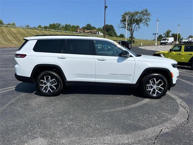 new 2024 Jeep Grand Cherokee L car, priced at $46,674