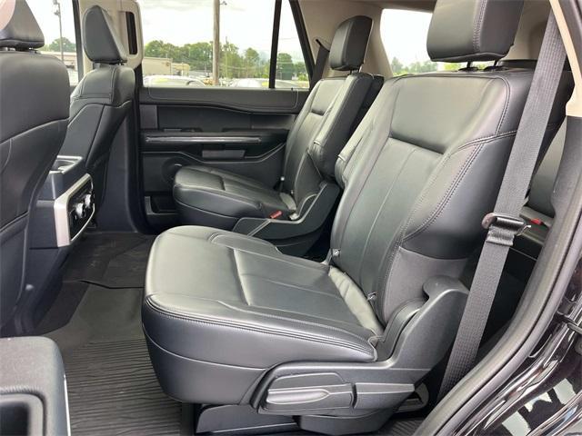 used 2024 Ford Expedition car, priced at $59,181