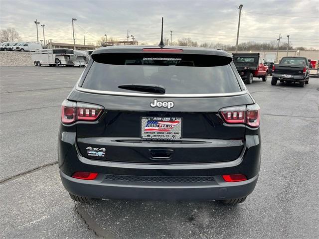 new 2025 Jeep Compass car