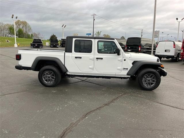 new 2025 Jeep Gladiator car, priced at $42,505