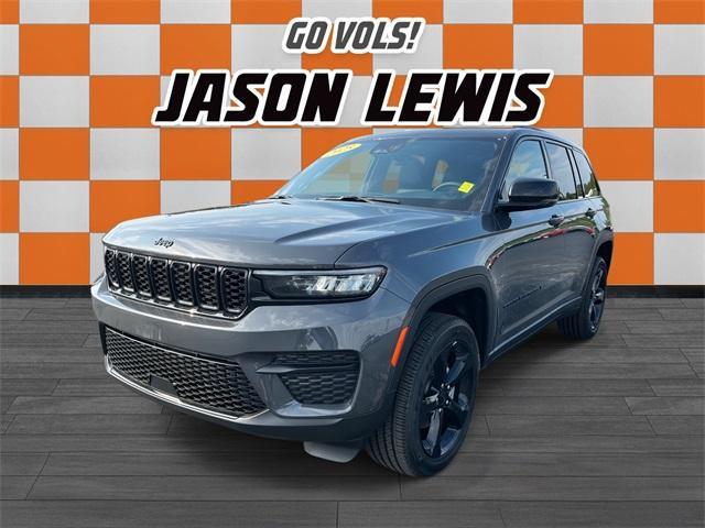 new 2025 Jeep Grand Cherokee car, priced at $40,625