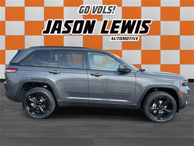 new 2025 Jeep Grand Cherokee car, priced at $40,625