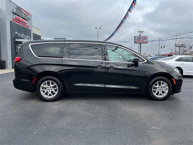 used 2023 Chrysler Pacifica car, priced at $23,587