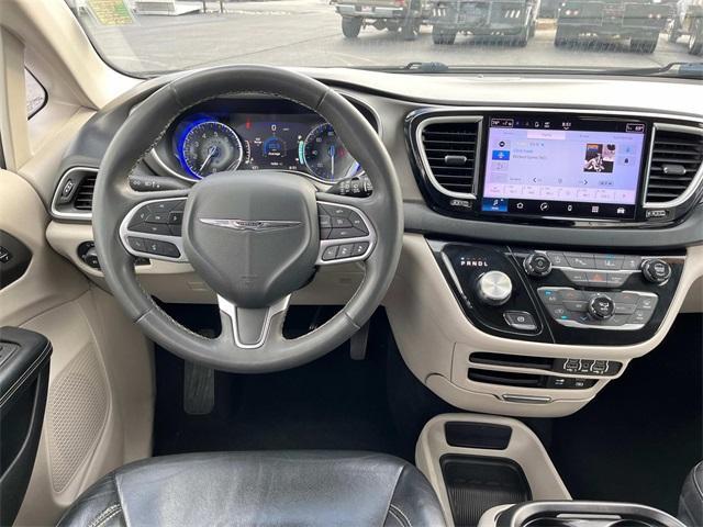 used 2022 Chrysler Pacifica car, priced at $21,259