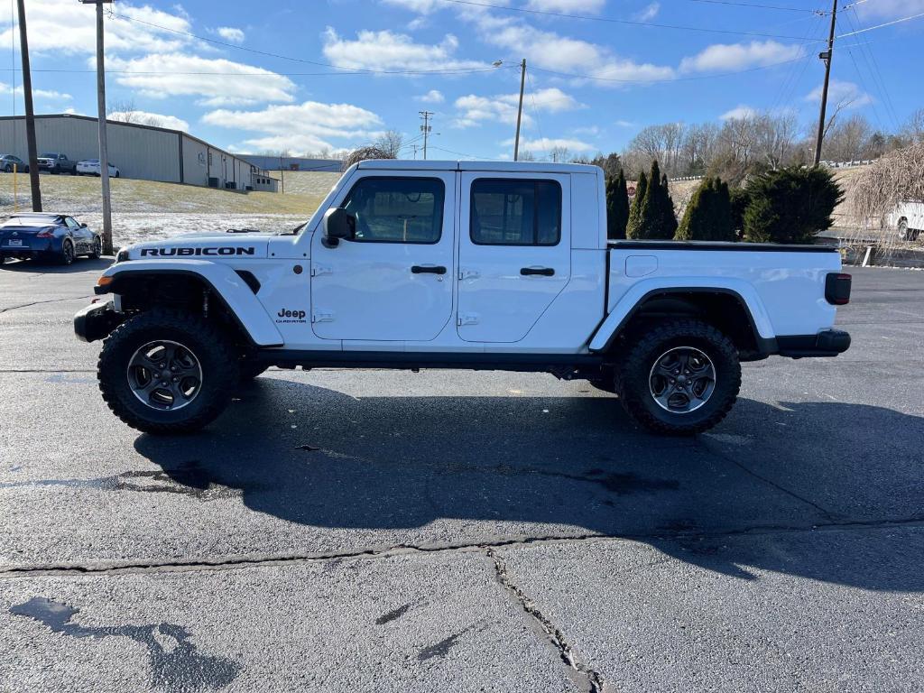 used 2022 Jeep Gladiator car, priced at $33,741