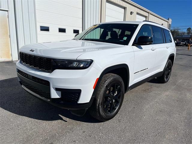 used 2024 Jeep Grand Cherokee L car, priced at $40,944