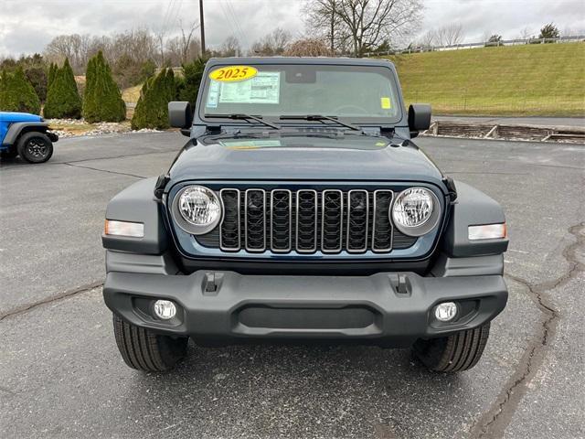 new 2025 Jeep Wrangler car